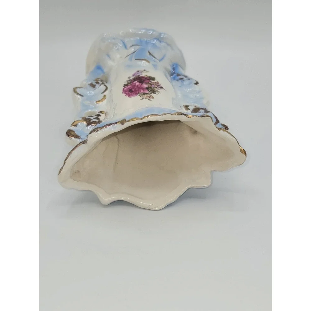 Vintage Victorian Style Porcelain Spill Vase Blue White Gold Floral‎ Mantel Vase